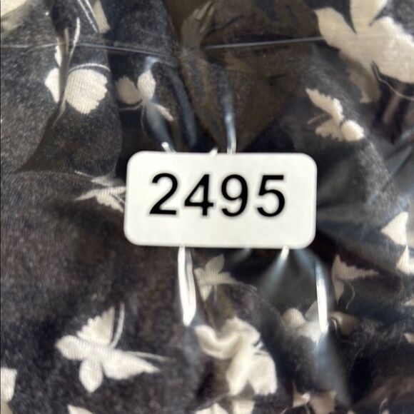 Kaisely High Waist Black and White Shorts with Whimsical Print - Picture 5 of 5